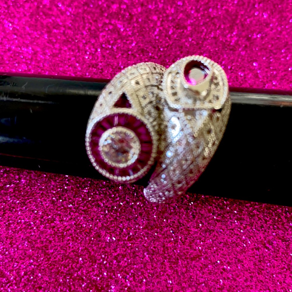 Gorgeous Art Deco 81/2 ring pink sapphire lab stones